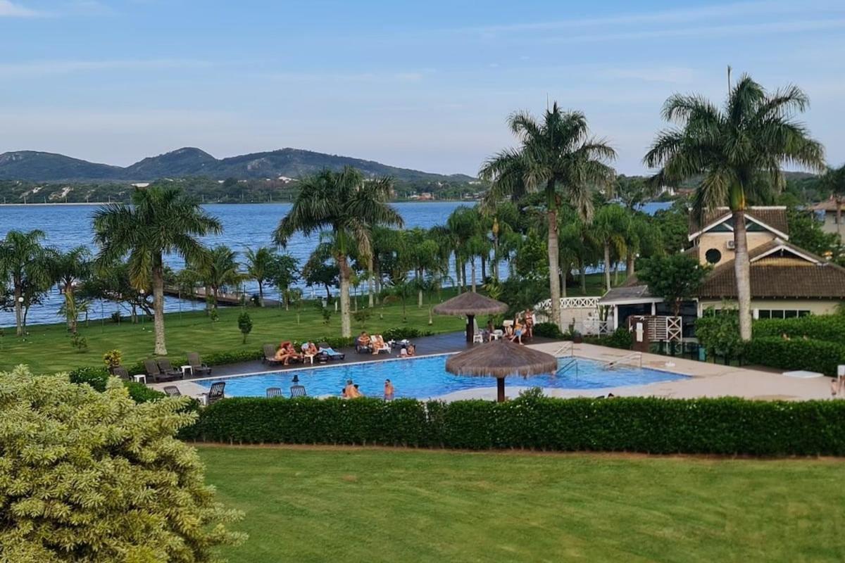 Completo apartamento em Resort na beira da lagoa Florianopolis Exterior foto