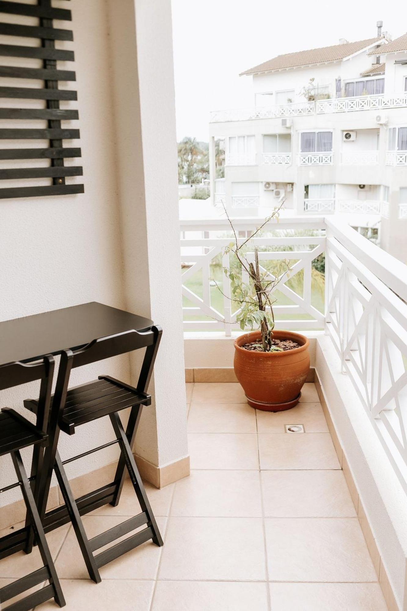 Completo apartamento em Resort na beira da lagoa Florianopolis Exterior foto